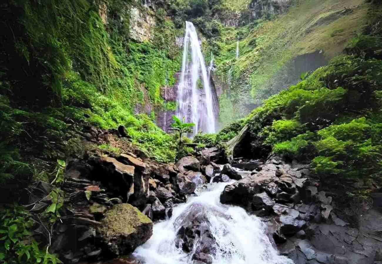 Air Terjun Tertinggi Di Pulau Lombok